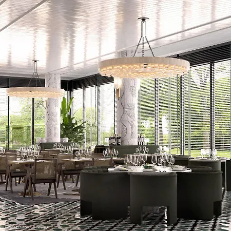 酒店 Tres Reyes 4*