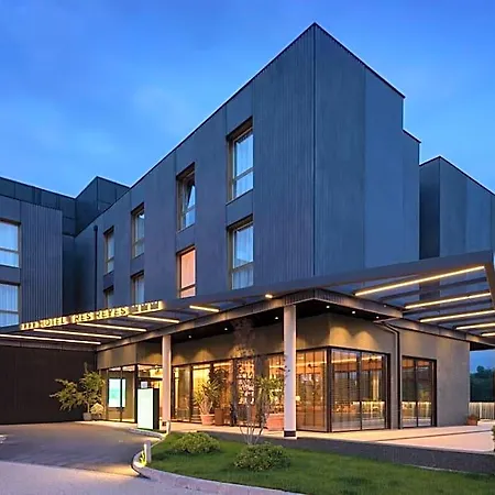 Tres Reyes Hotel