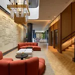 Tres Reyes Hotel 4*