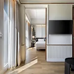 Tres Reyes Hotel 4*