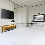 Tres Reyes Hotel 4*