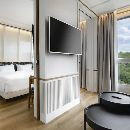 Hotel Tres Reyes 4*