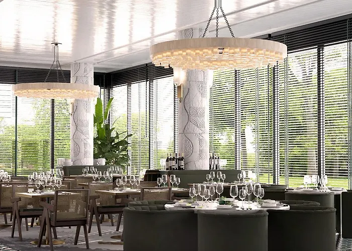 ホテル Tres Reyes 4*