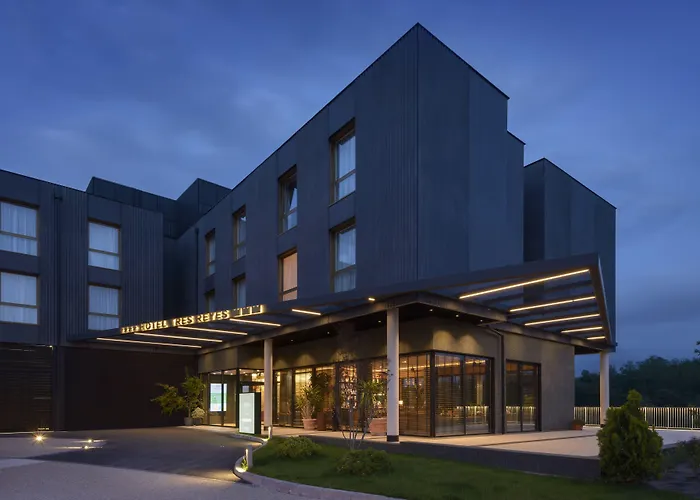 Tres Reyes 4* サン・セバスティアン