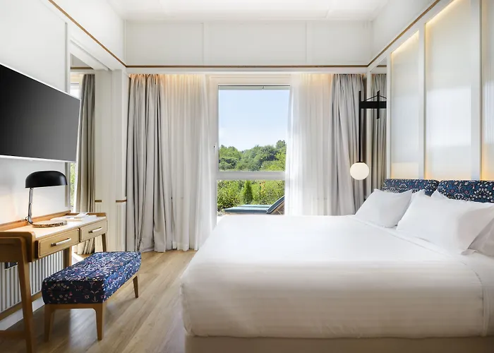 Tres Reyes 4* サン・セバスティアン